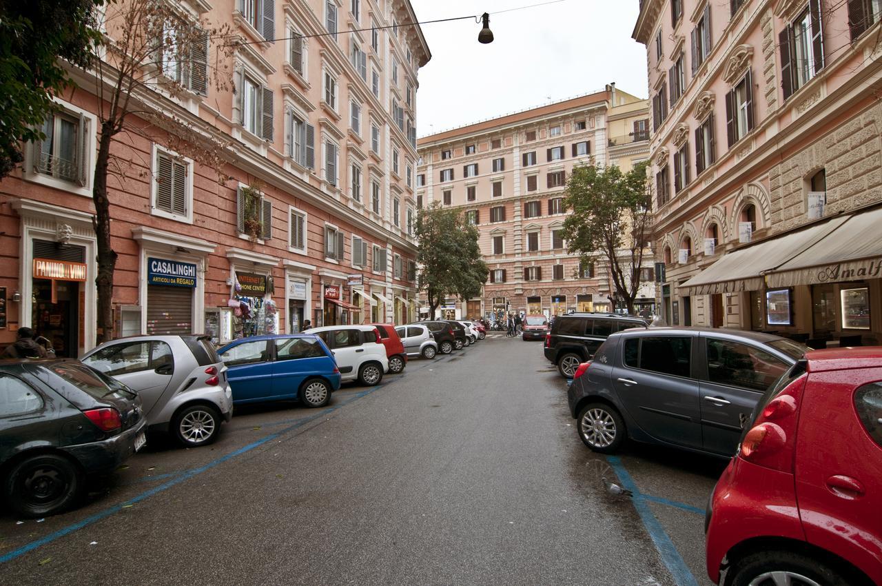 Piazza Risorgimento Studio Рим Екстериор снимка